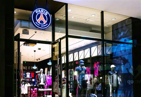 paris saint germain official store.